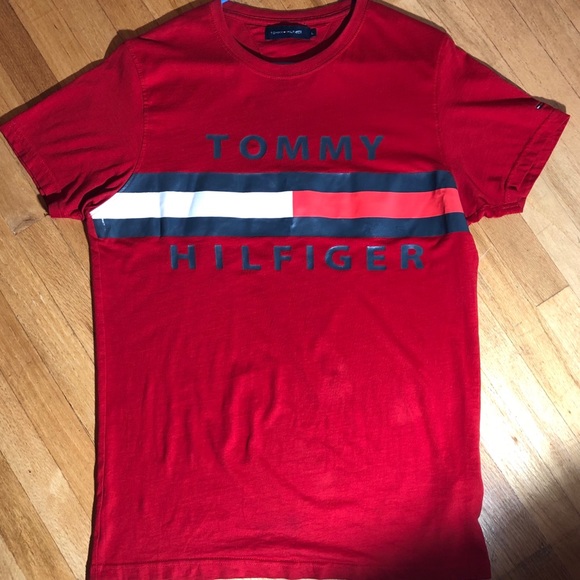 Tommy Hilfiger Tops - Tommy Hilfiger Graphic T Shirt